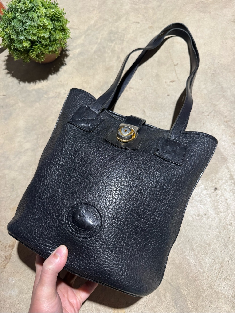 Dooney & Bourke Vintage Black Bag Purse Pebbled Leather Shoulder Bucket Tote